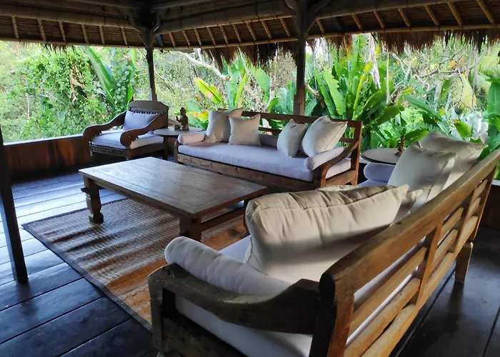 Villa Damai Shanti *
